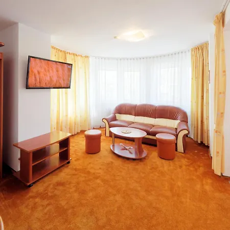Готель Oasis 3*