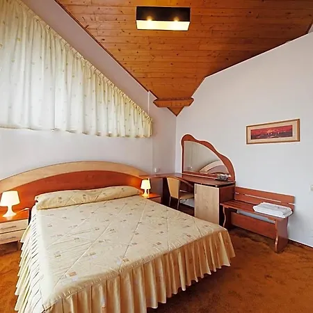 Oasis 3* Μπρασόβ